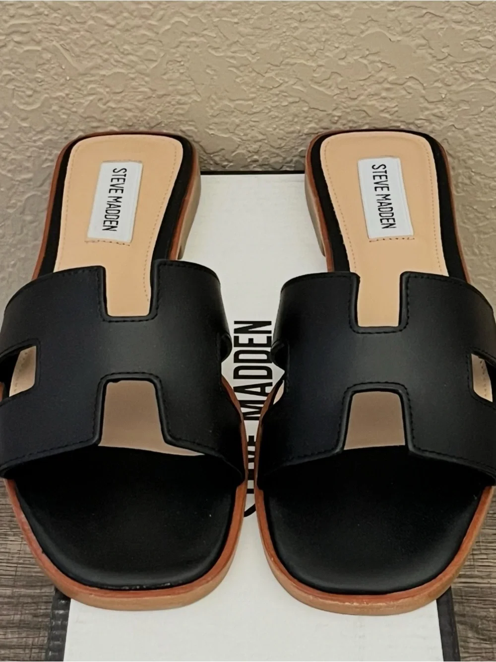 Steve Madden Hadyn Women’s Black Color Sandals Size-7.5